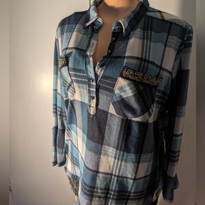 New York Laundry blue and white flannel shirt size L